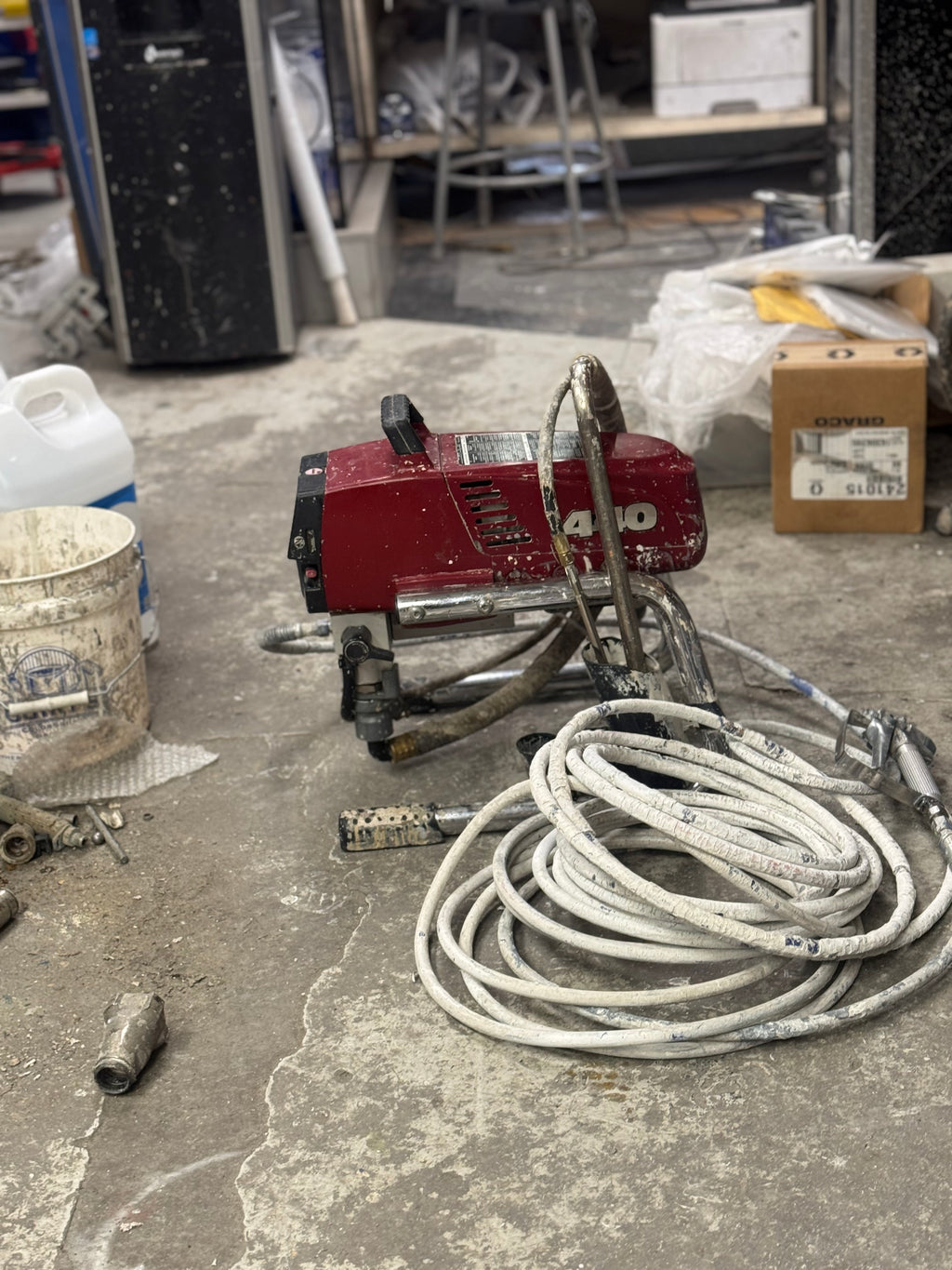 Titan 440 Airless Paint Sprayer