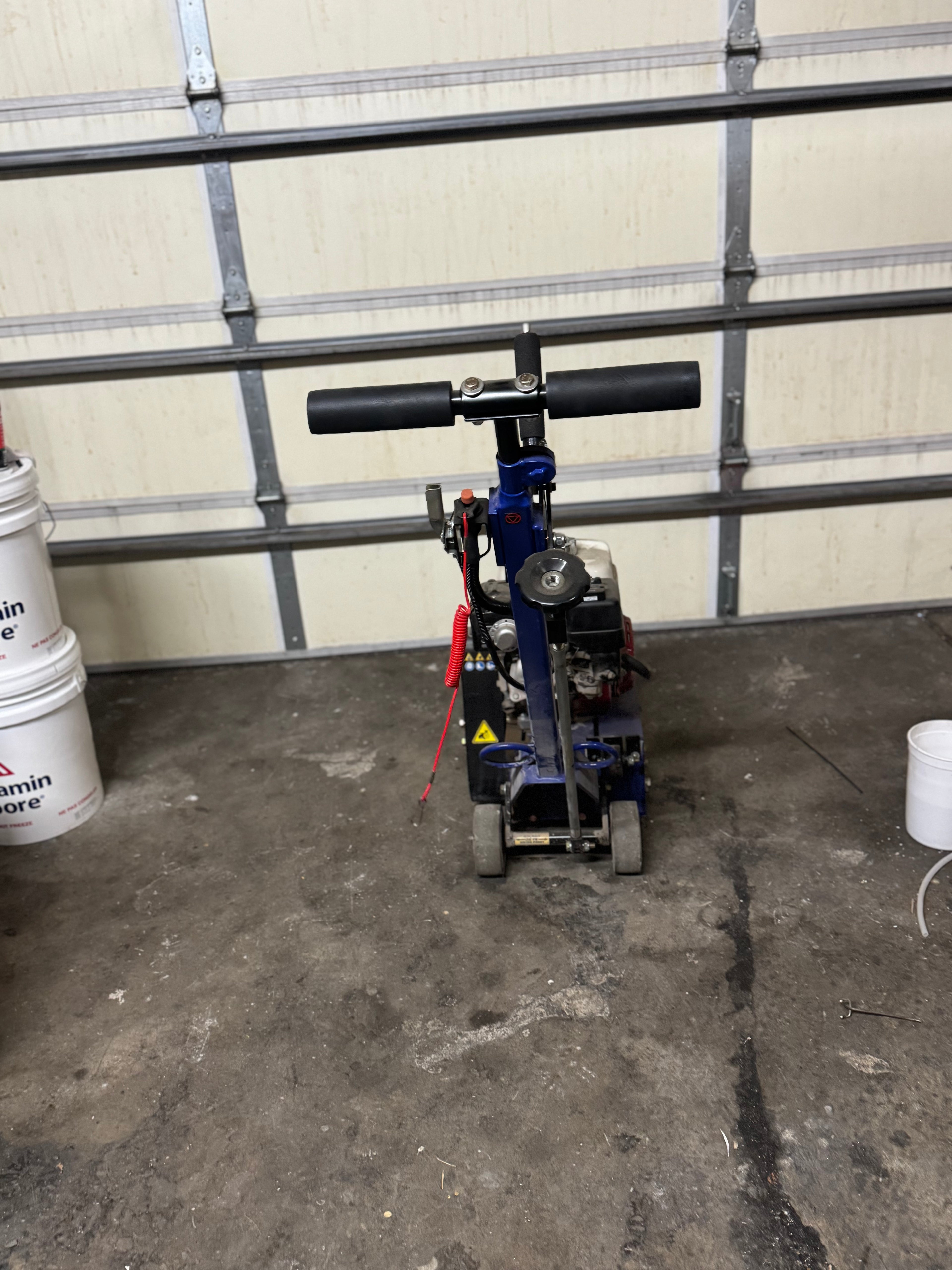 Graco GrindLazer Walk-Behind Surface Prep Machine – Gas